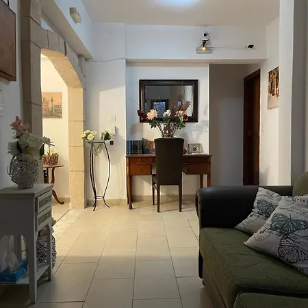 Poseidon Chania Center מלון דירות חאניה