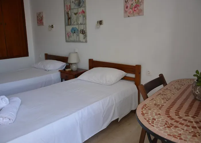 Poseidon Chania Center Apart Otel