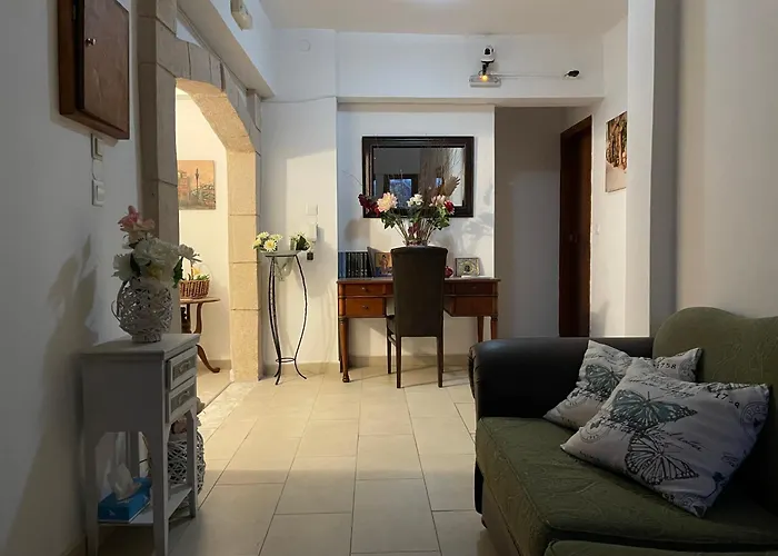 Poseidon Chania Center Apart Otel Hanya