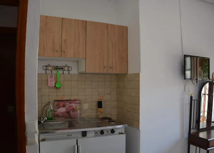 Poseidon Chania Center 3* ハニア