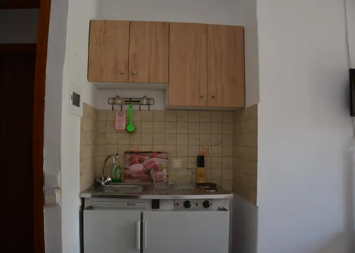 Poseidon Chania Center 3*