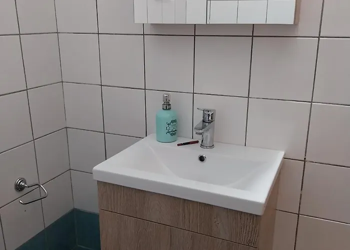 Poseidon Chania Center アパートホテル 3*