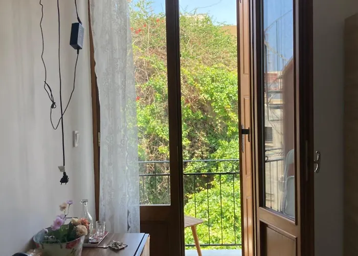 Poseidon Chania Center 3*