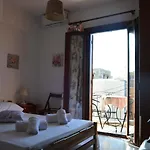 Poseidon Chania Center Aparthotel 3*