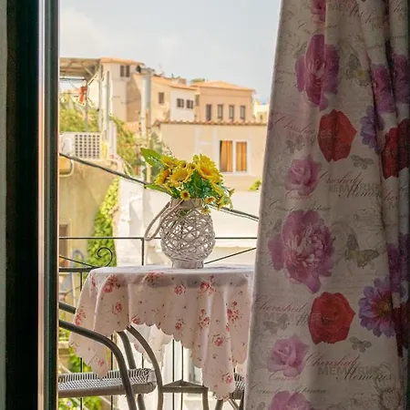 Poseidon Chania Center 3*